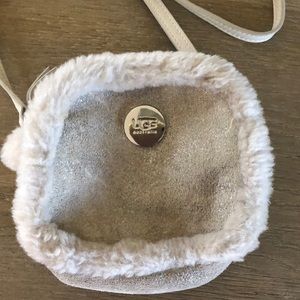 UGG Australia small crossbody/small pouch/purse